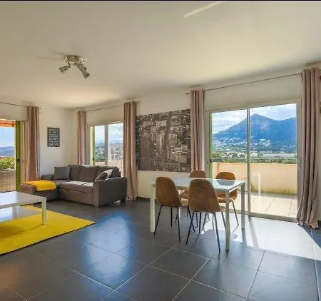 Chez Pasqua ! Spacieux Avec Terrasse 2 6 Couchages En Rooftop LʼÎle-Rousse