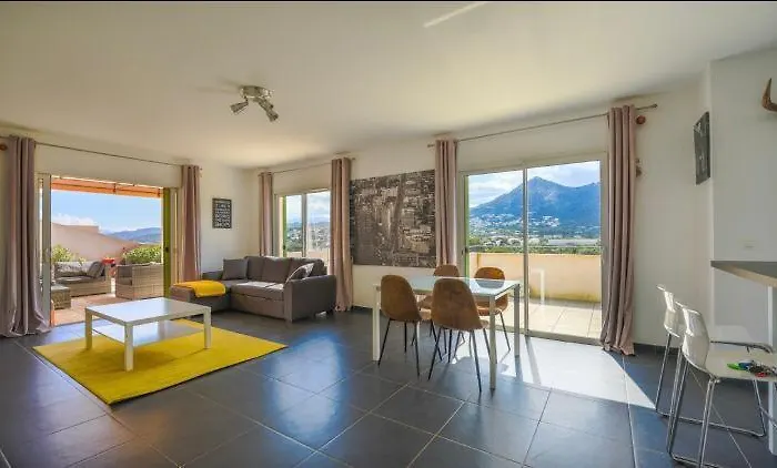 Chez Pasqua ! Spacieux Avec Terrasse 2 6 Couchages En Rooftop LʼÎle-Rousse